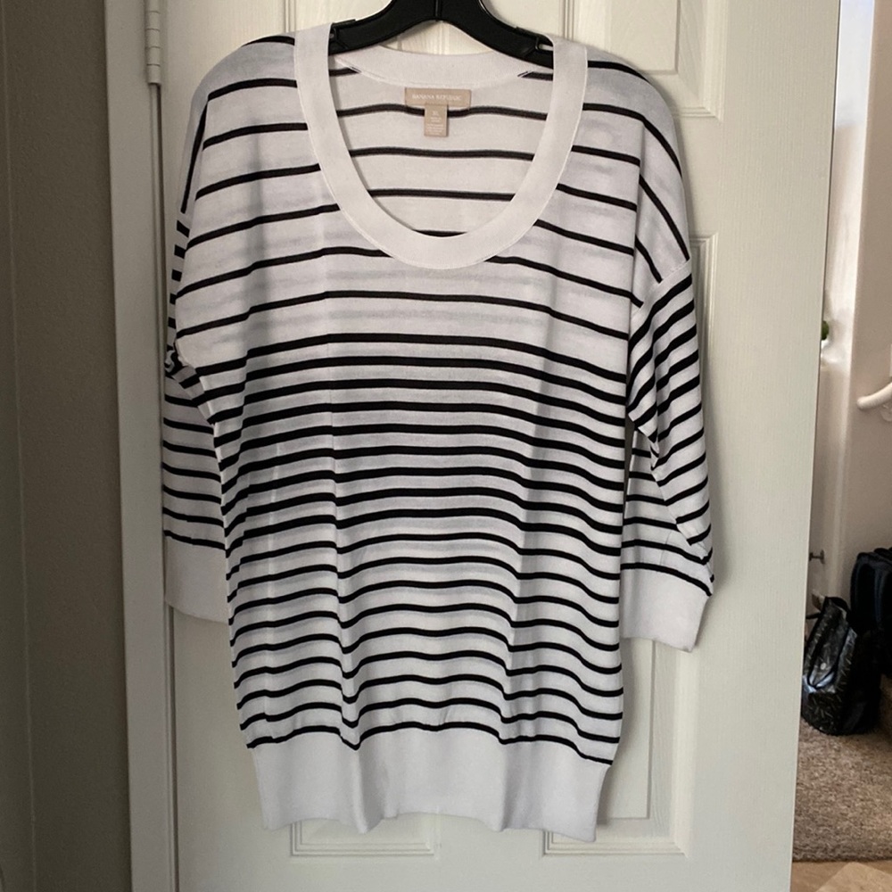 Banana Republic 3/4 Sleeve Sweater
